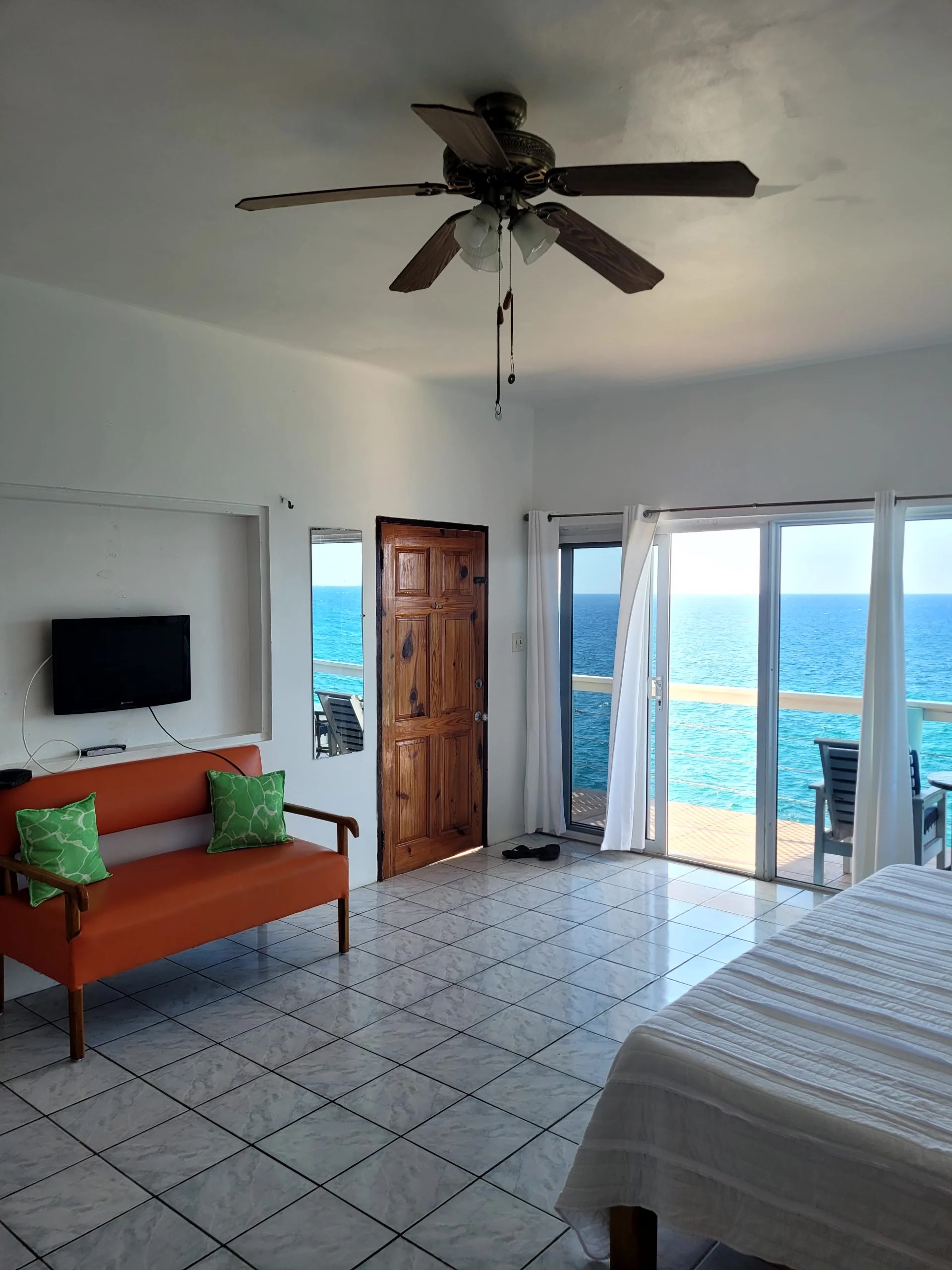 Suite interior with wide sea views at the Cliffedge Suite, Room 16